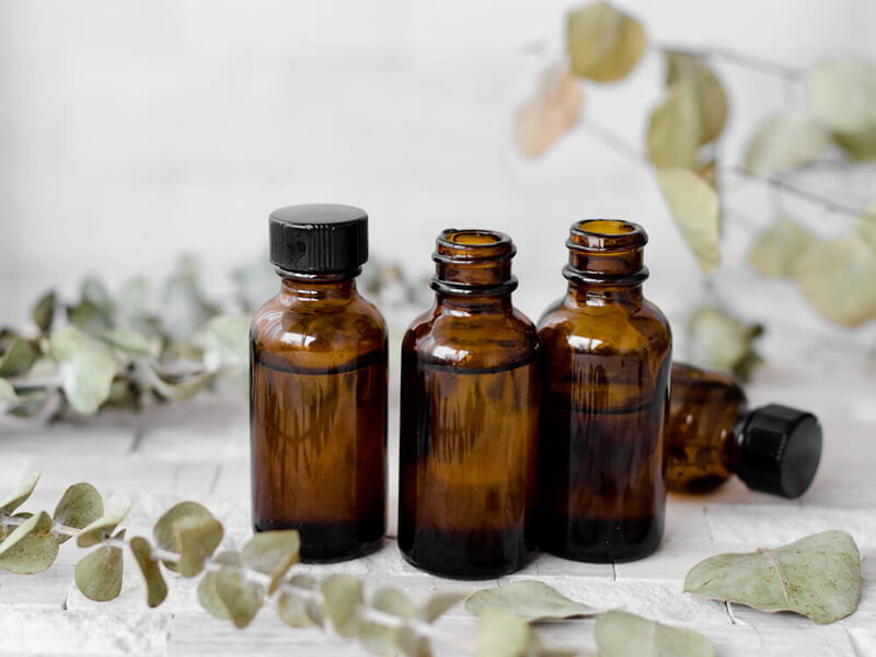 How to Select High Quality Essential Oils - Willow and Sage Magazine