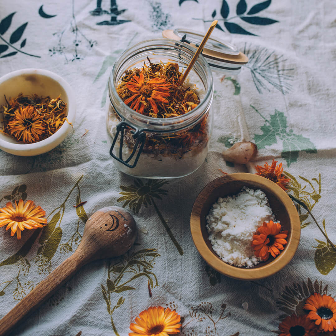 Natural Recipes for Dry Lips